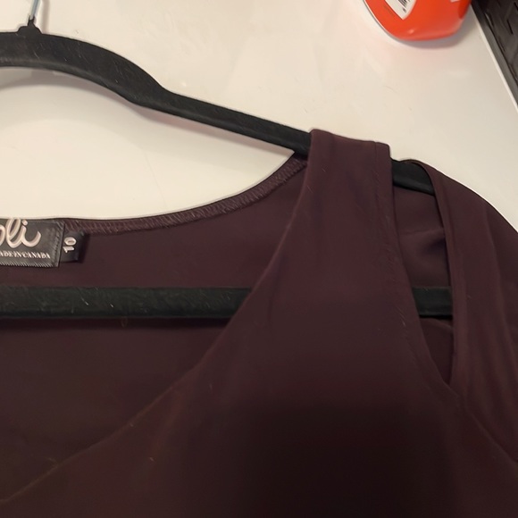 Sympli asymmetric tunic with cut out - Size 10 - Picture 5 of 5